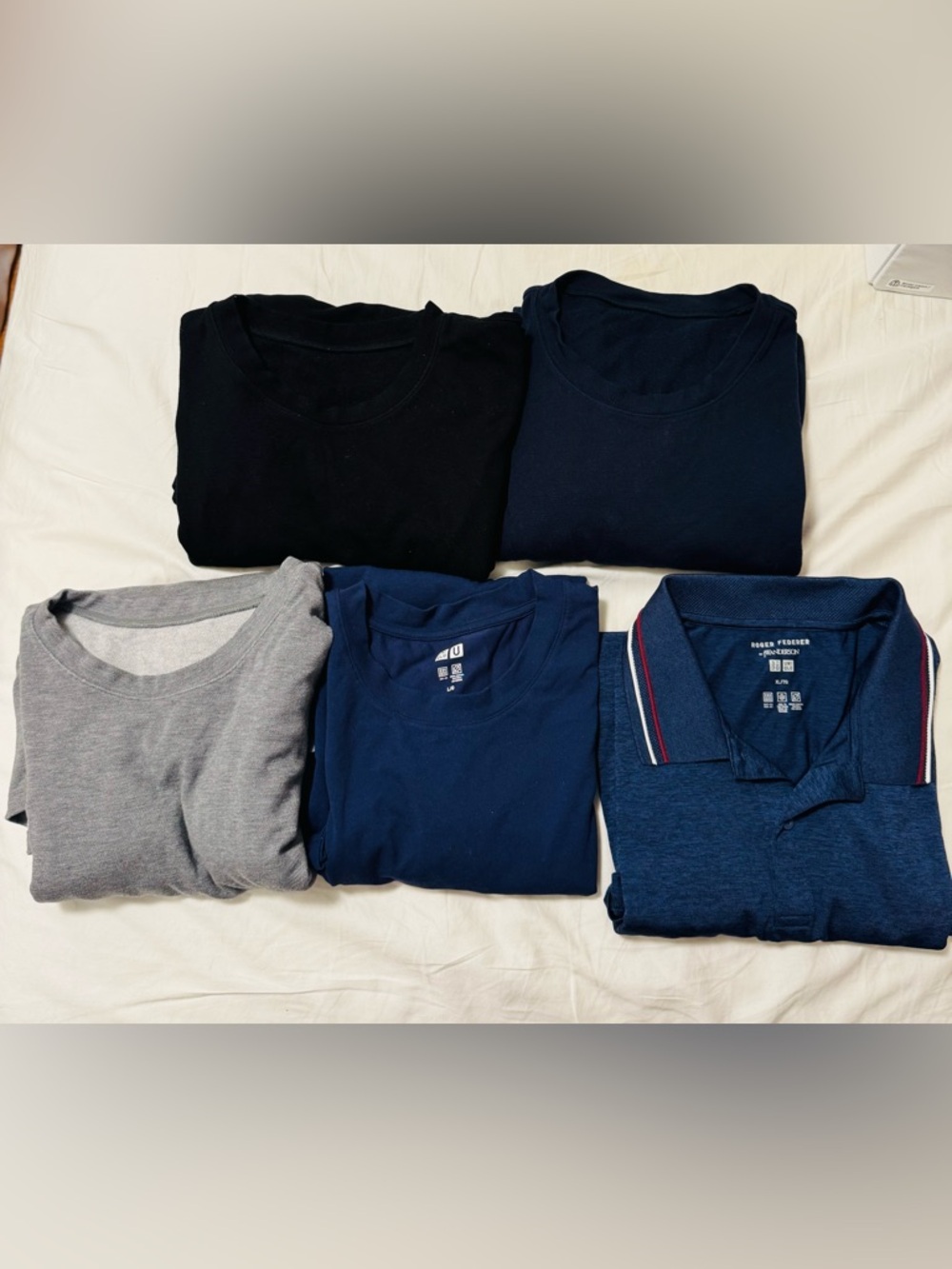 Uniqlo HEATTECH ULTRA WARM Shirt Bundle With one shirt and polo L / XL